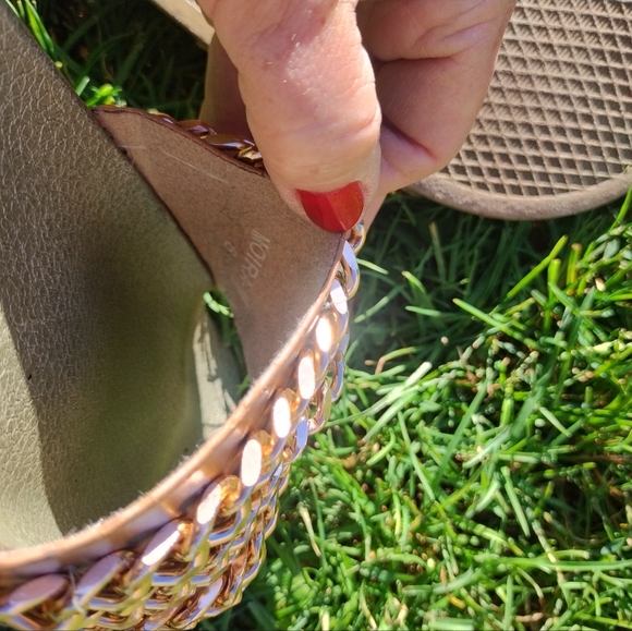 Cape Robbin Slides size 6 - Picture 4 of 4